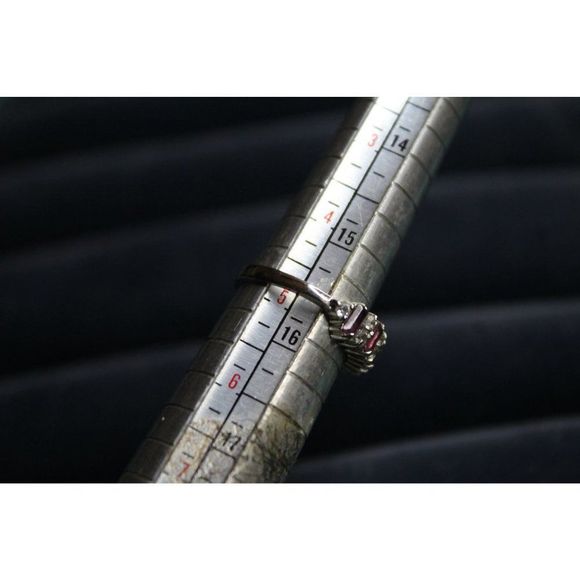 Purple Stone Clear Rhinestones Silver Band Fashion Costume Ring Size 5 - Picture 5 of 7